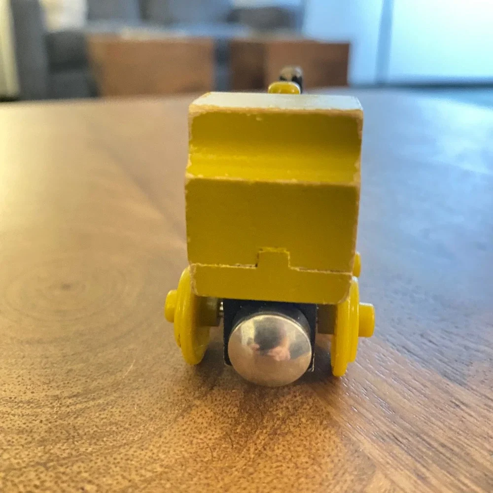 Thomas & Friends Wooden Railway Stepney Yellow Engine 55 RARE Vintage‎